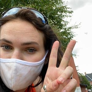 Meet your Posher, Hannah